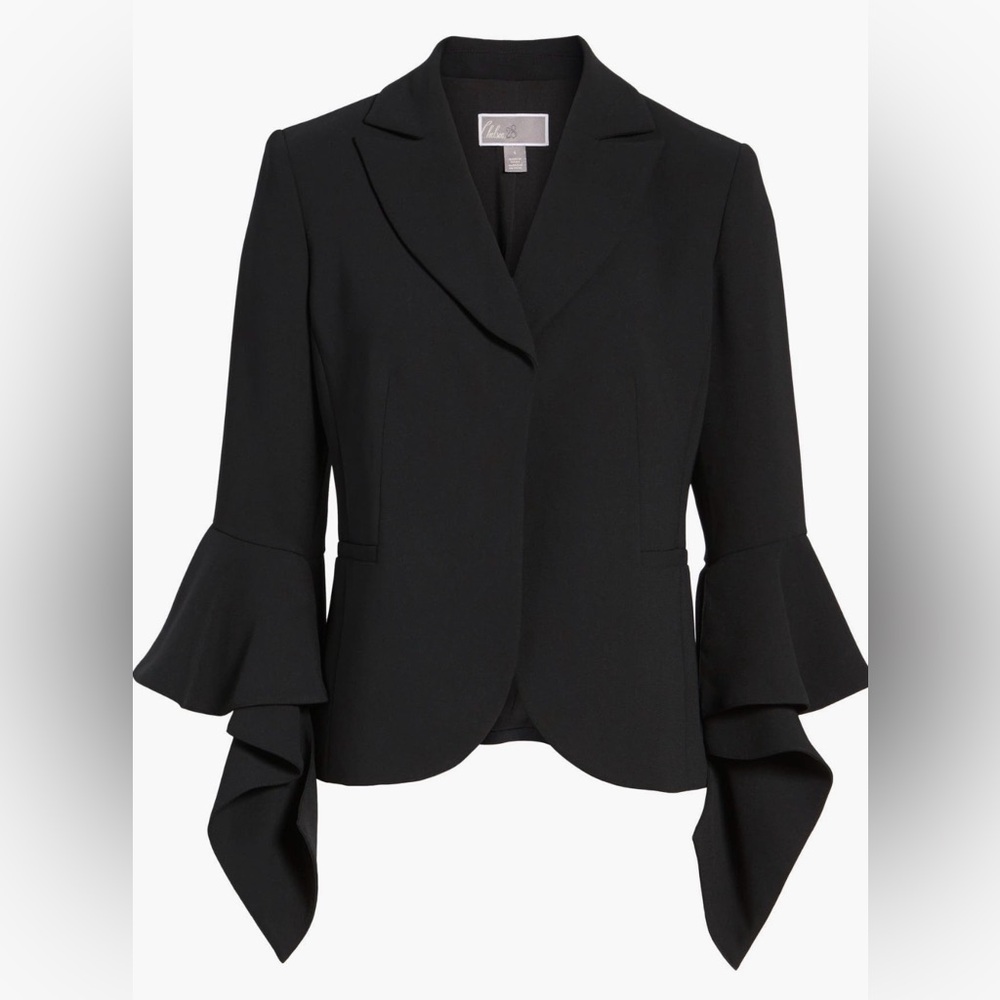 Chelsea 28 Ruffle Sleeve Blazer